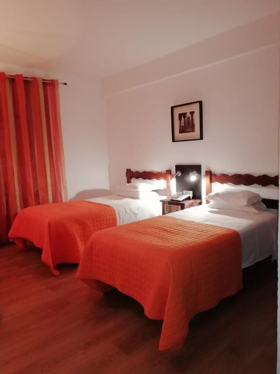 Hotel Brasa Elvas Bagian luar foto